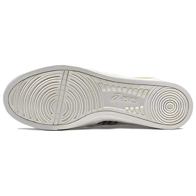 Aaron Slip-On „Cream White“
