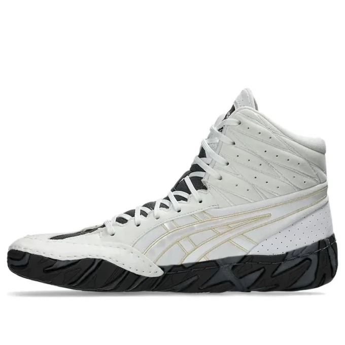 Aggressor 6 „White Champagne“