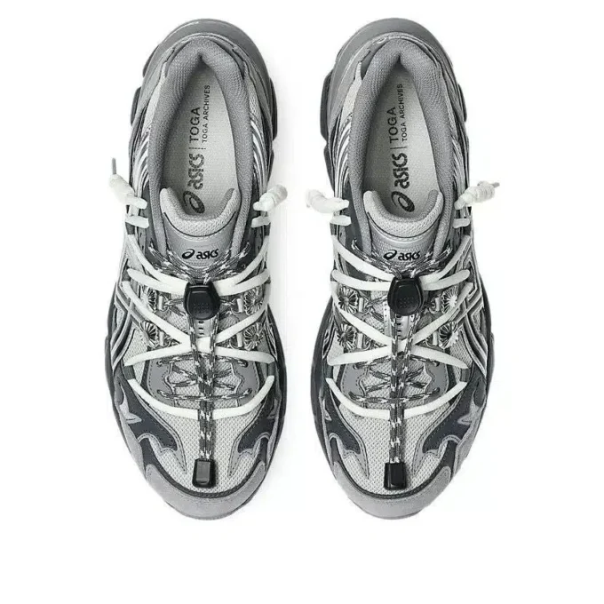 Asics x TOGA Gel-Cumulus 16 TG «Grey Black Pure Silver»