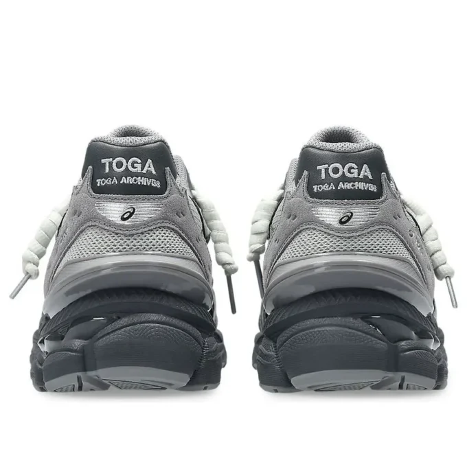 Asics x TOGA Gel-Cumulus 16 TG «Grey Black Pure Silver»