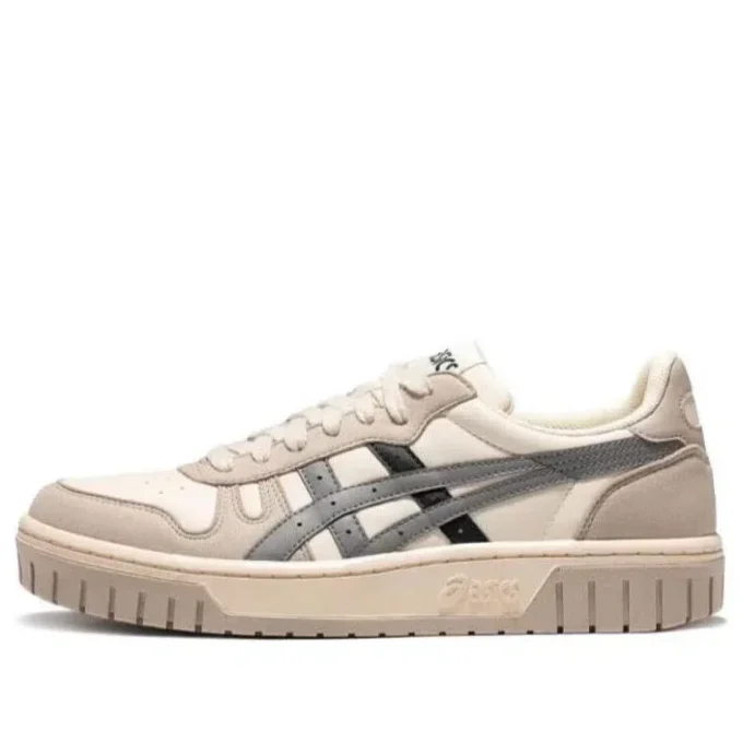 Court MZ „Cream Black Gum“