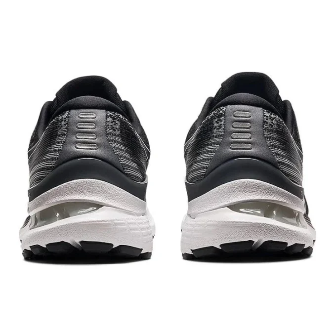 Gel-Kayano 28 2E Wide «Schwarz-Weiss»