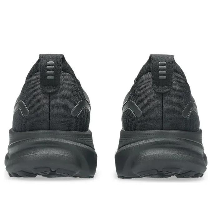 Gel-Kayano 32 „Black“