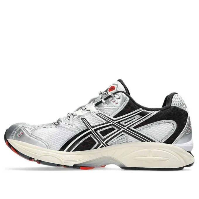 Gel-Nimbus 10.1 «White Black»
