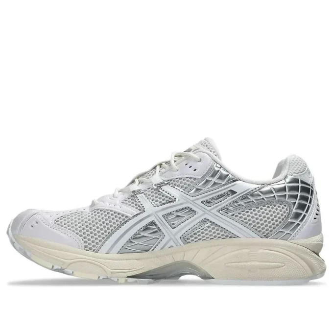Gel-Nimbus 10.1 „White Pure Silver“
