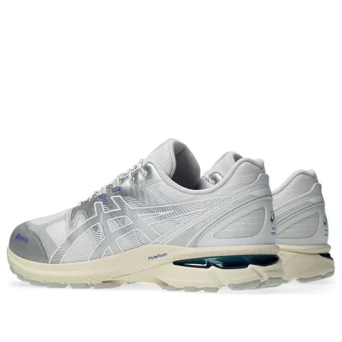 GEL-Terrain Gore-Tex «White Pure Silver»