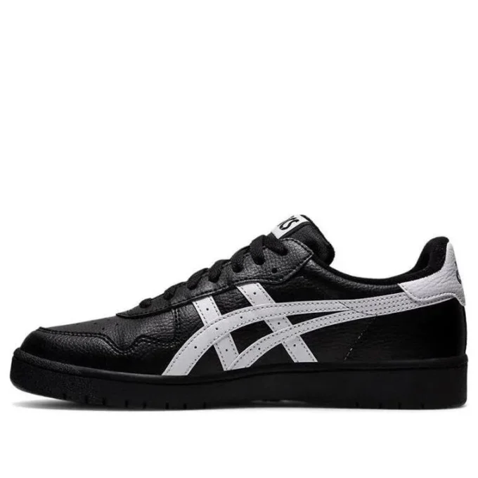 Japan S „Black White“