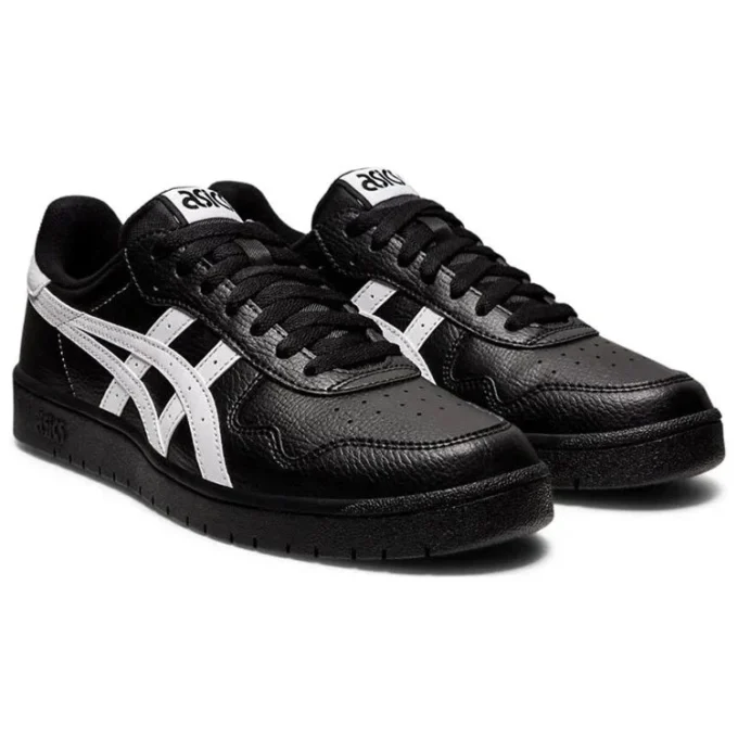 Japan S „Black White“