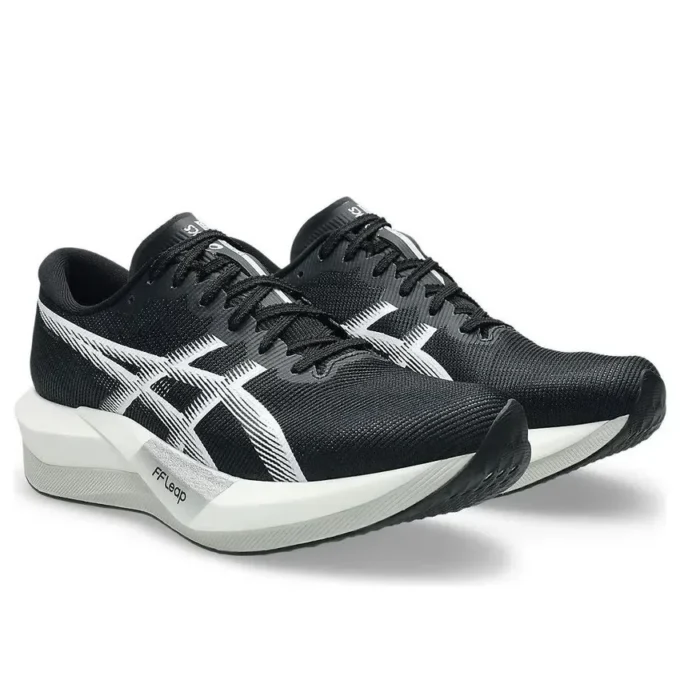 Magic Speed 5 2E Wide „Black White“