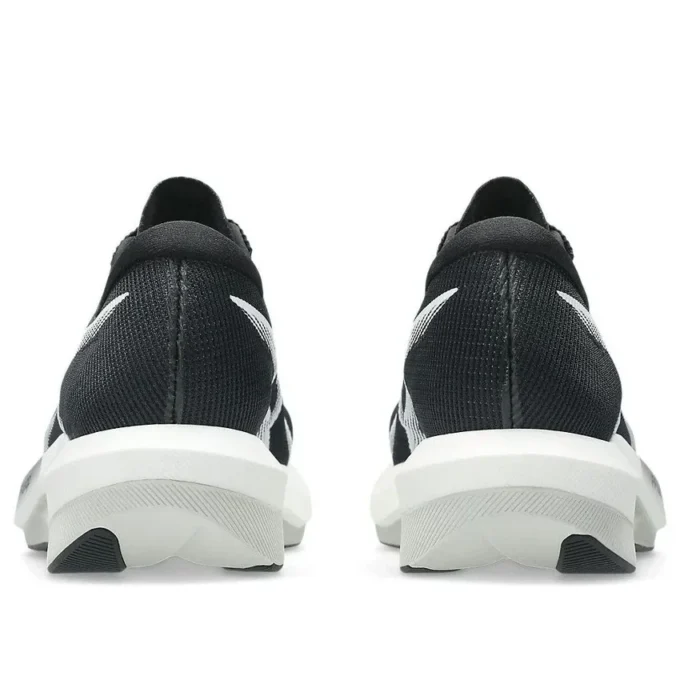 Magic Speed 5 2E Wide „Black White“