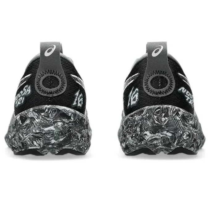Noosa Tri 16 „Black White Marbled“