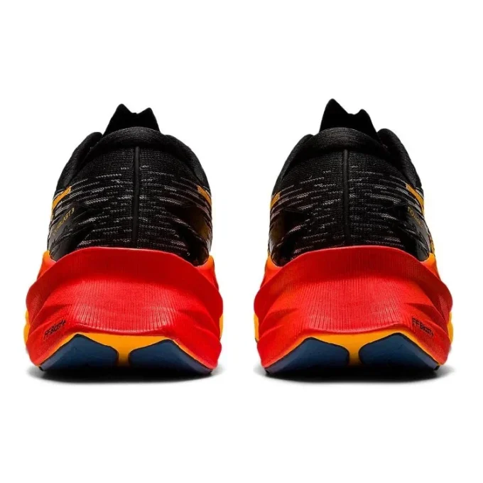 Novablast 3 «Black Orange»