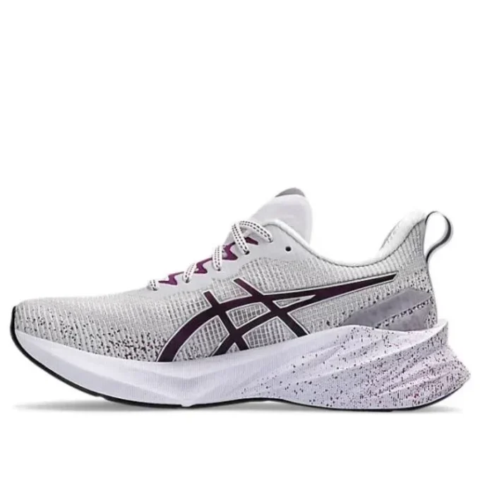 Novablast 3 LE „Lilac Hint Deep Mauve“