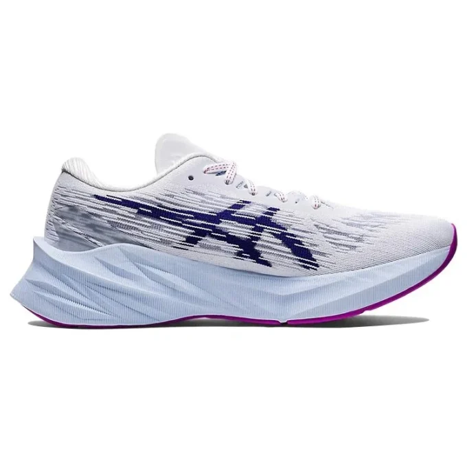 Novablast 3 «White Dive Blue»