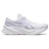 Novablast 3 „White Piedmont Grey“
