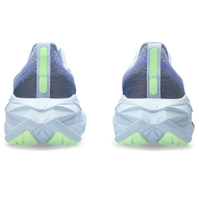 Novablast 4 „Light Sapphire“