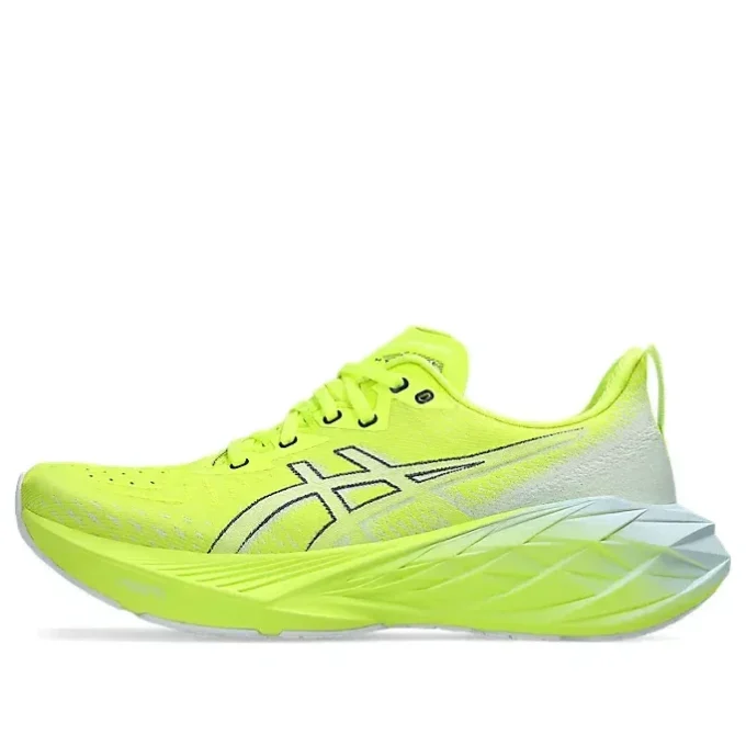 Novablast 4 «Safety Yellow Cool Grey»