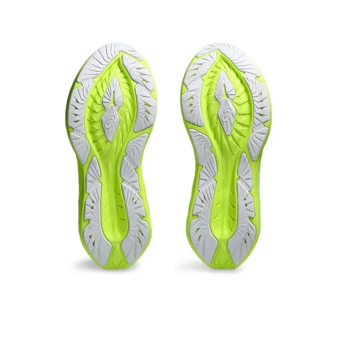 Novablast 4 «Safety Yellow Cool Grey»