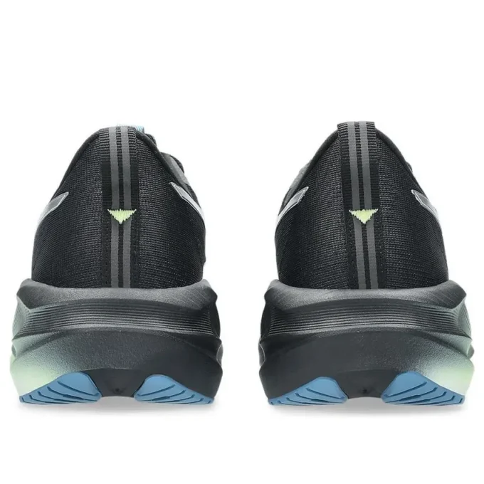 Novablast 5 Luxe „Luxe Black“