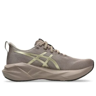 Novablast 5 „Luxe Taupe Grey“