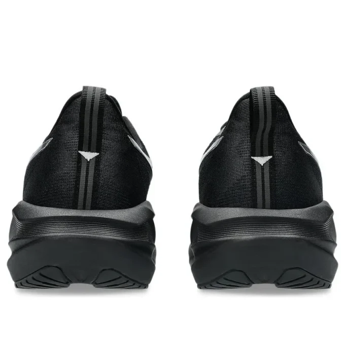 Novablast 5 Platinum „Platinum Black“