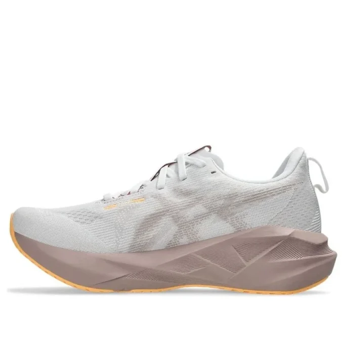 Novablast 5 «White Fawn»